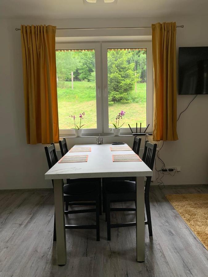 Apartman U Lomu Долни-Морава Экстерьер фото